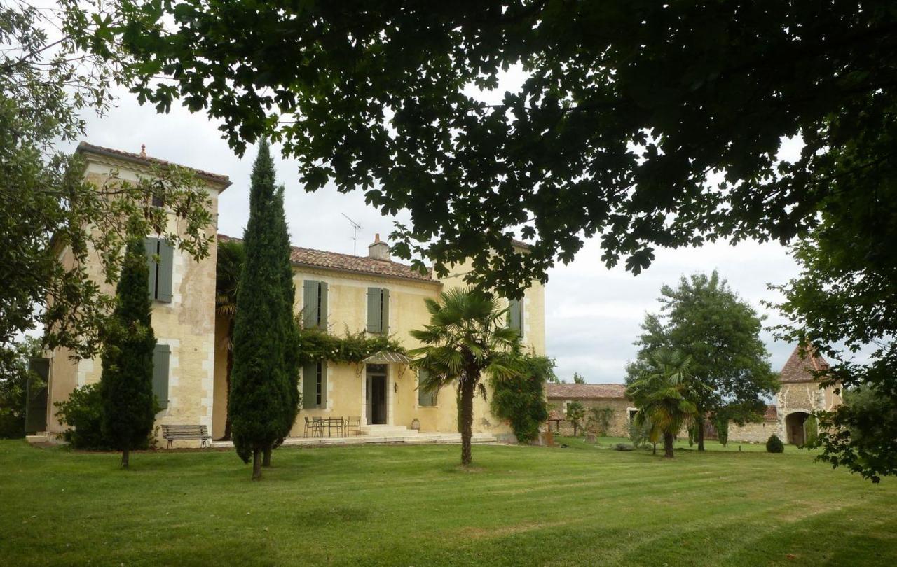 Bed and Breakfast Domaine D'Entudelle Lussan  Екстер'єр фото