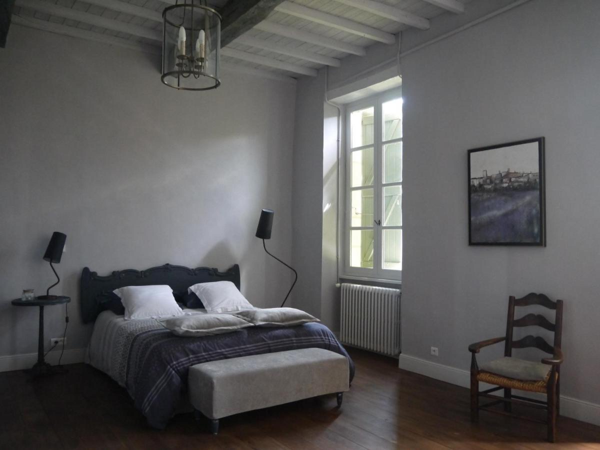 Bed and Breakfast Domaine D'Entudelle Lussan  Екстер'єр фото